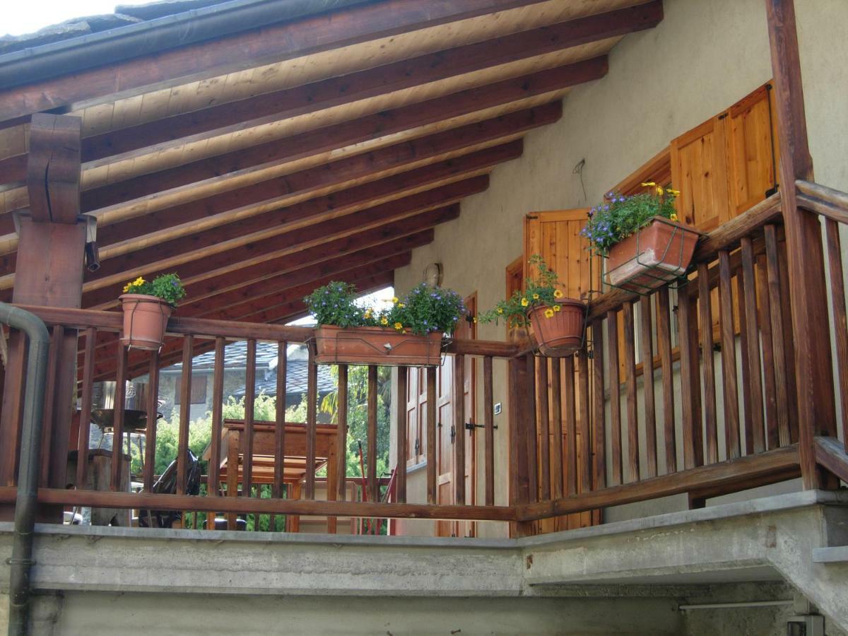 Martorey Cir 10 Verrès Exterior foto